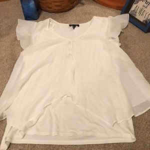 A Byer white whispy top